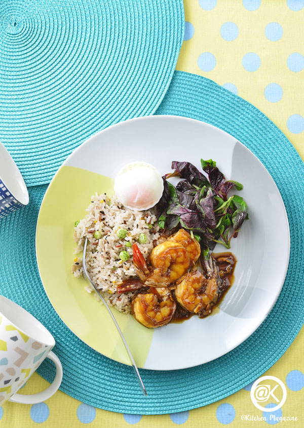 Cereal baked rice with shrimp marinated in honey and garlic