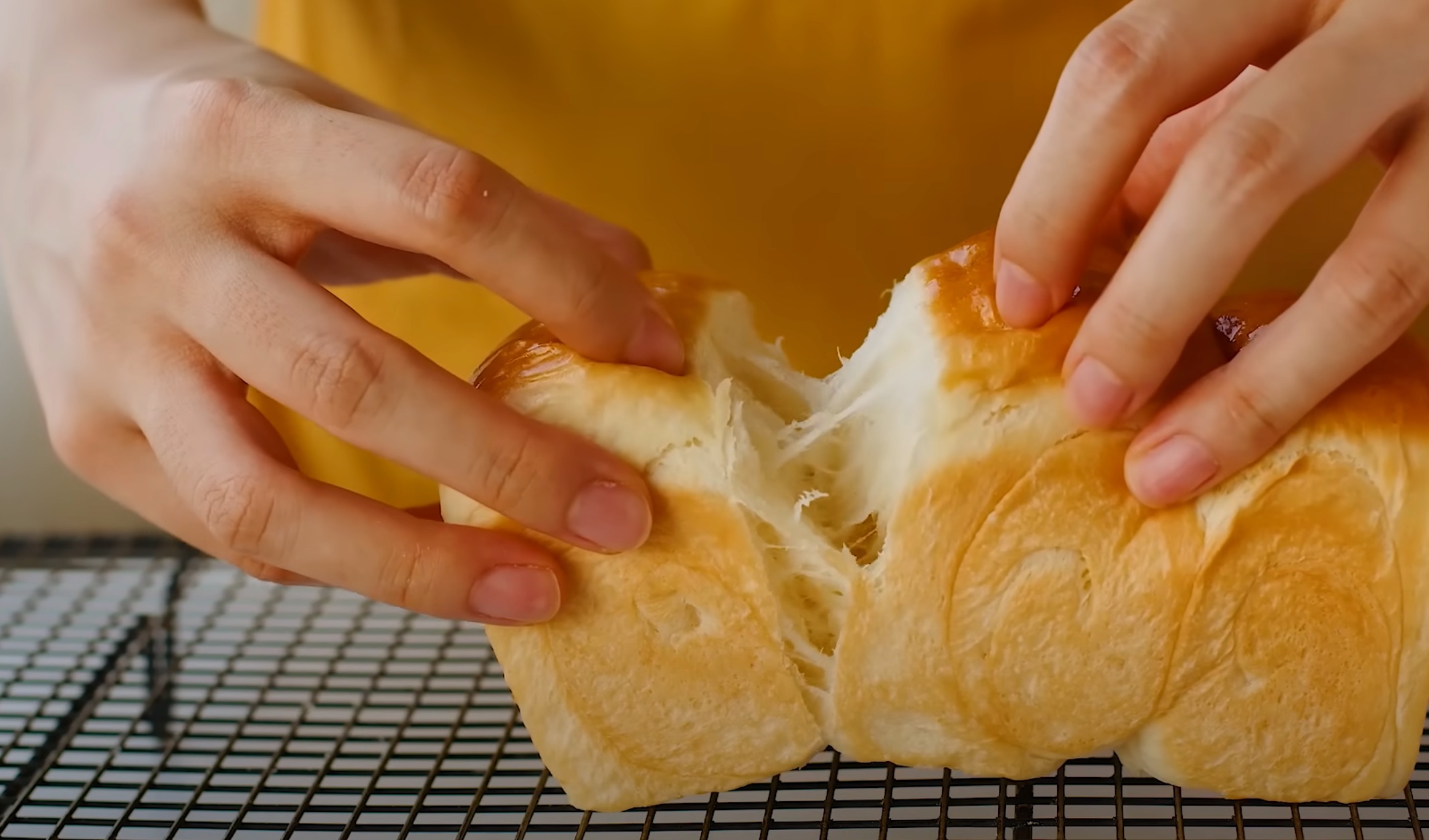 HOW TO MAKE BREAD IN AN OIL-FREE FRYER – NO NEED TO KINK Dough